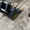 Dynamic Digging Bucket 24 inch will fit any 3.5 ton to 4 ton excavator 40 mm pin size